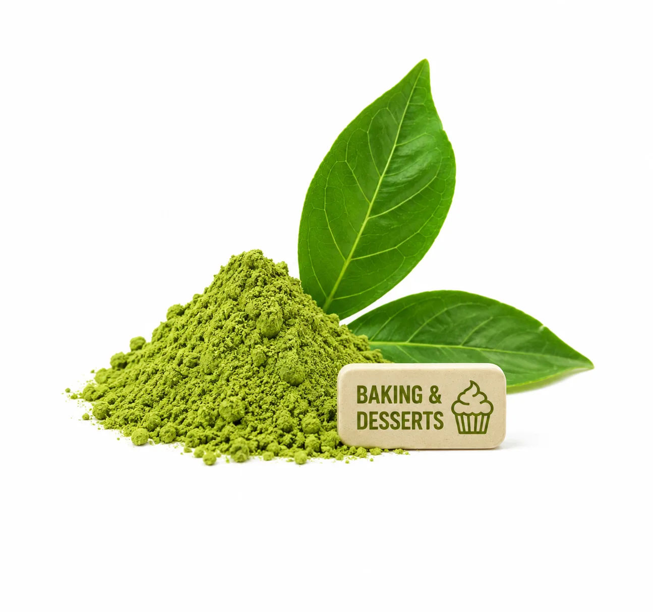 Pişirme ve tatlılar için çay yaprakları ve tabak ile Japon matcha tozu